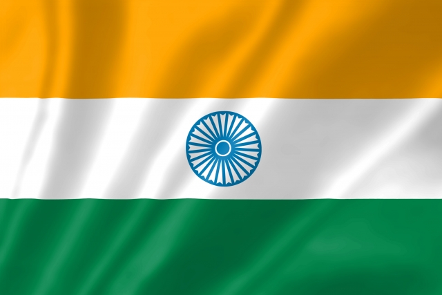 インド